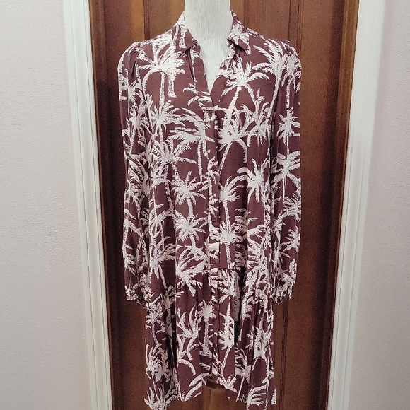 Express Brown and White Palm Print Women's Dress - Picture 1 of 8